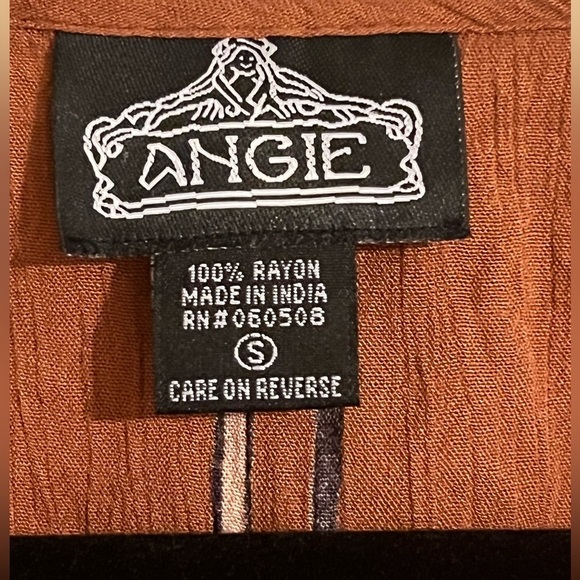 Angie Crop Top size small, Copper color with black stripes - Picture 3 of 5